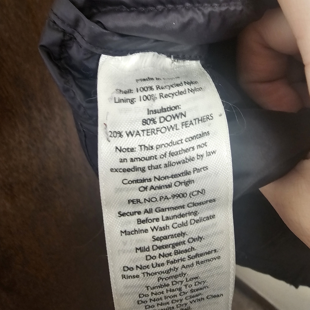 Eddie Bauer Women's Down Filled Packable Jacket 2… - image 4